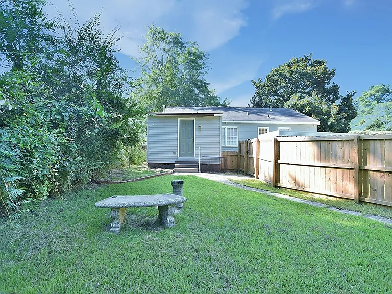 4201 Forrest Rd — Photo 31