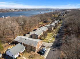 Harbortree Apartments