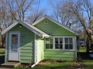 4402 Flint Lake Gtwy, Valparaiso, IN 46383