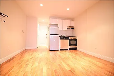 Rented by Platinum Properties