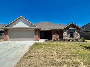 11 Loveland Loop, Farmington, AR 72730