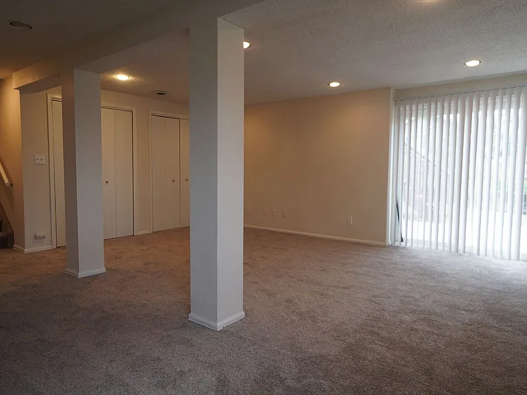 2205 Parliament Dr — Photo 22