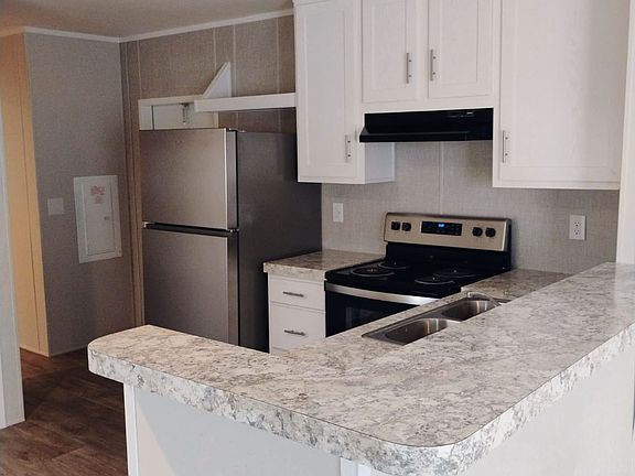 4th image of 6984 W Granger Ln #1