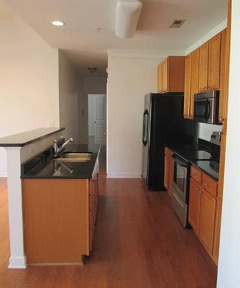 104 Sunset Cir #301 — Photo 5