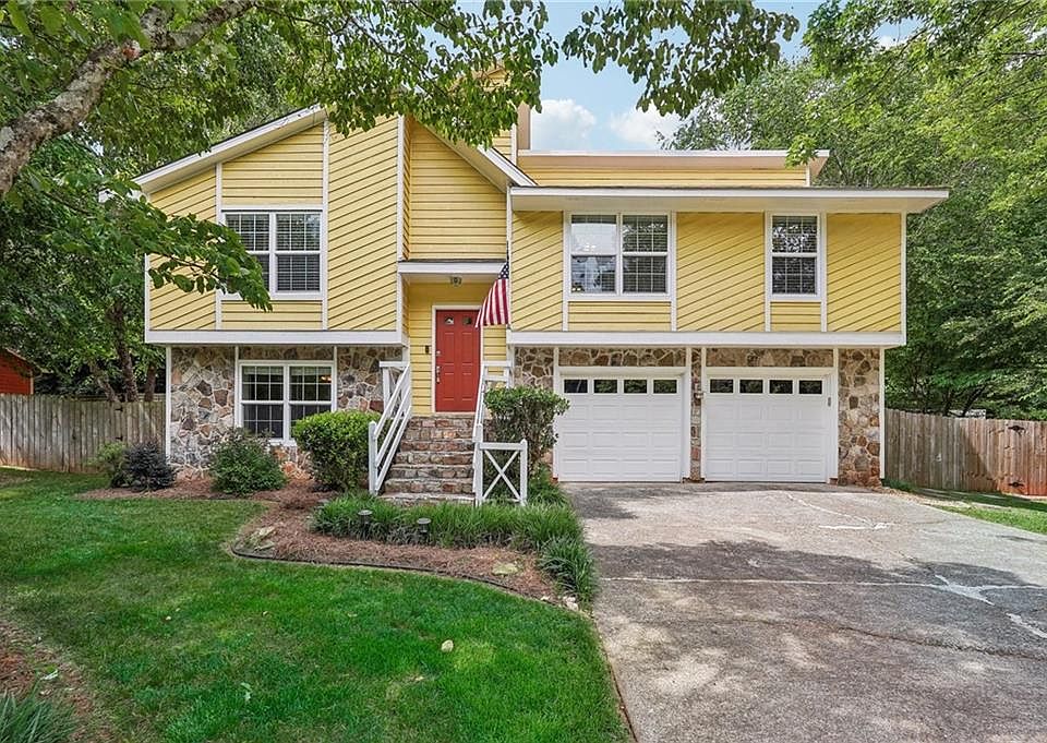1st image of 9990 Lake Forest Way