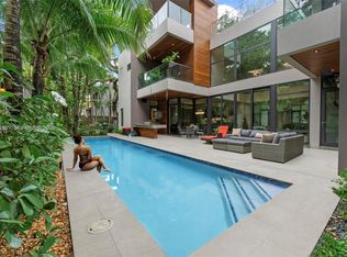 Crystal Heights, Miami, FL 33133