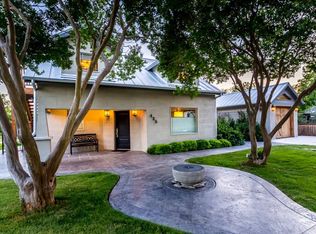 425 E Orchard St, Fredericksburg, TX 78624