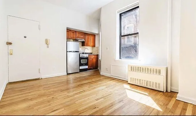 Rented by Compass | media 20