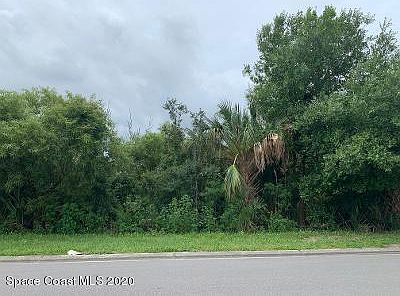 2nd image of 2033 Sun Valley St