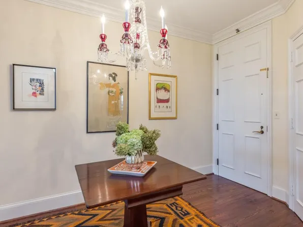 2660 Peachtree Rd NW APT 10A, Atlanta, GA 30305