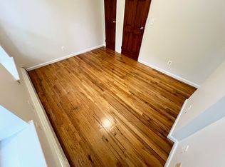 3607 28th Ave APT 2, Astoria, NY 11103