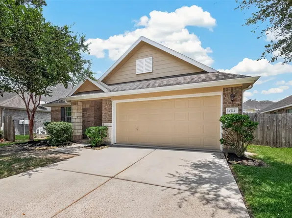 4714 Lake Rim Dr, Alvin, TX 77511
