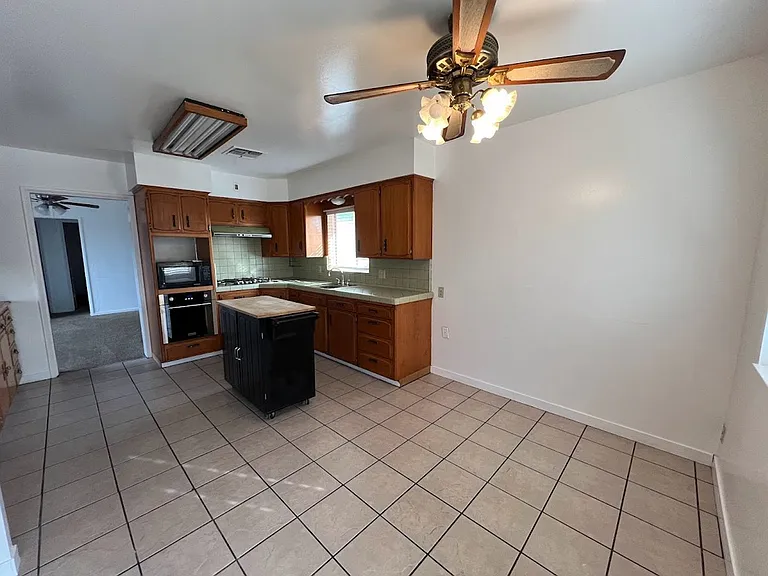 16109 E Manning Ave — Photo 7