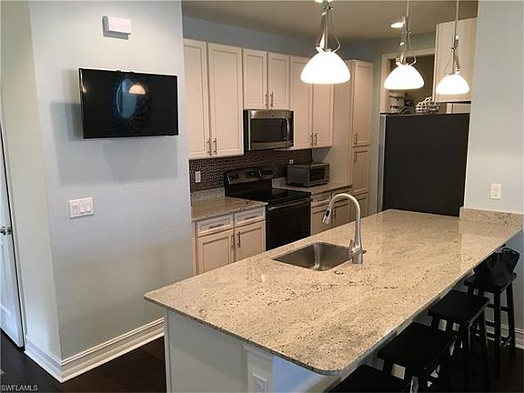 5th image of 7800 Bristol Cir