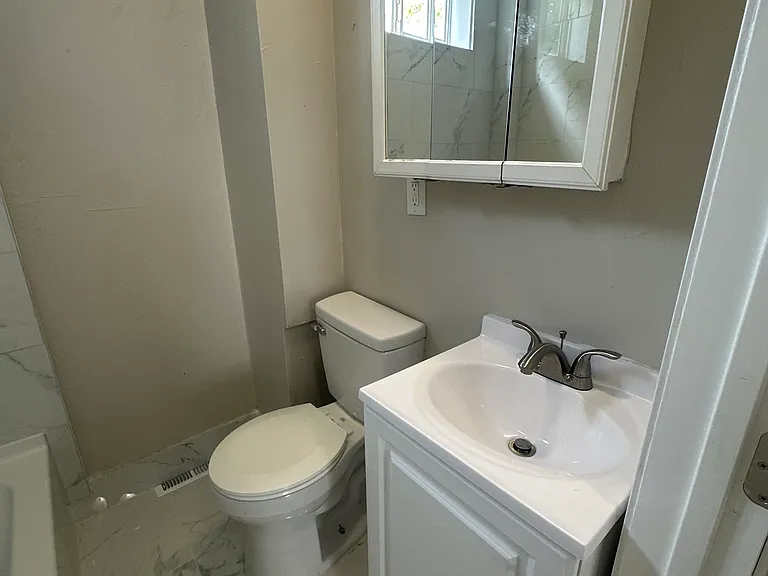 44 Liberty St #1 — Photo 14
