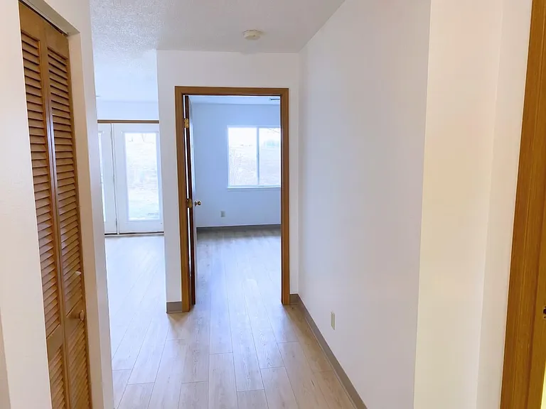 Garrison Park: Upgraded Living in Urbana, OH — Photo 13