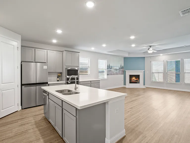 3121 Sunnyside Dr — Photo 5