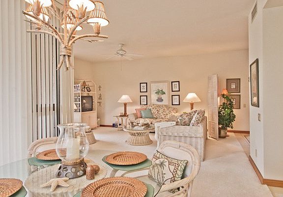 3rd image of 69-1035 Keana Pl APT 221