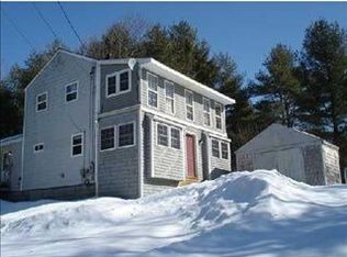 435 Blinn Hill Rd, Dresden, ME 04342