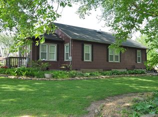 220 Ryan St, Combined Locks, WI 54113