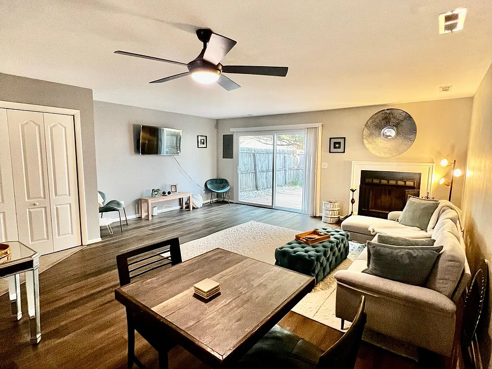 3502 Smokey Chamber Dr