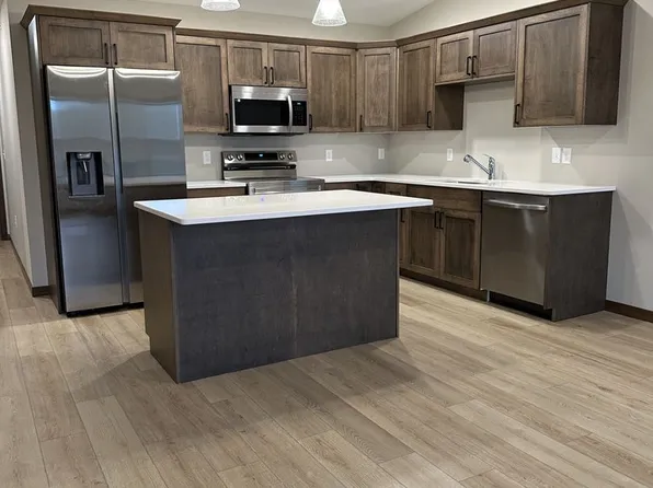 520 1st Ave, 520 1st Ave #7, Chippewa Falls, WI 54729