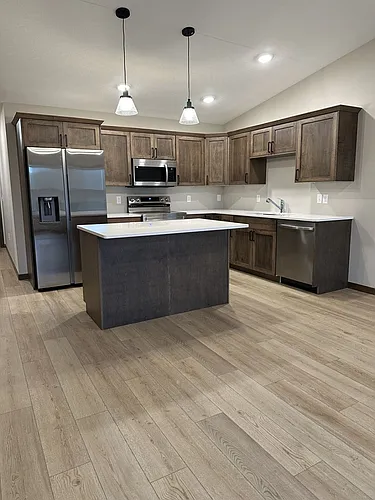 520 1st Ave Photo 1