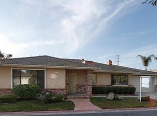 837 E Fallbrook Ave, Fresno, CA