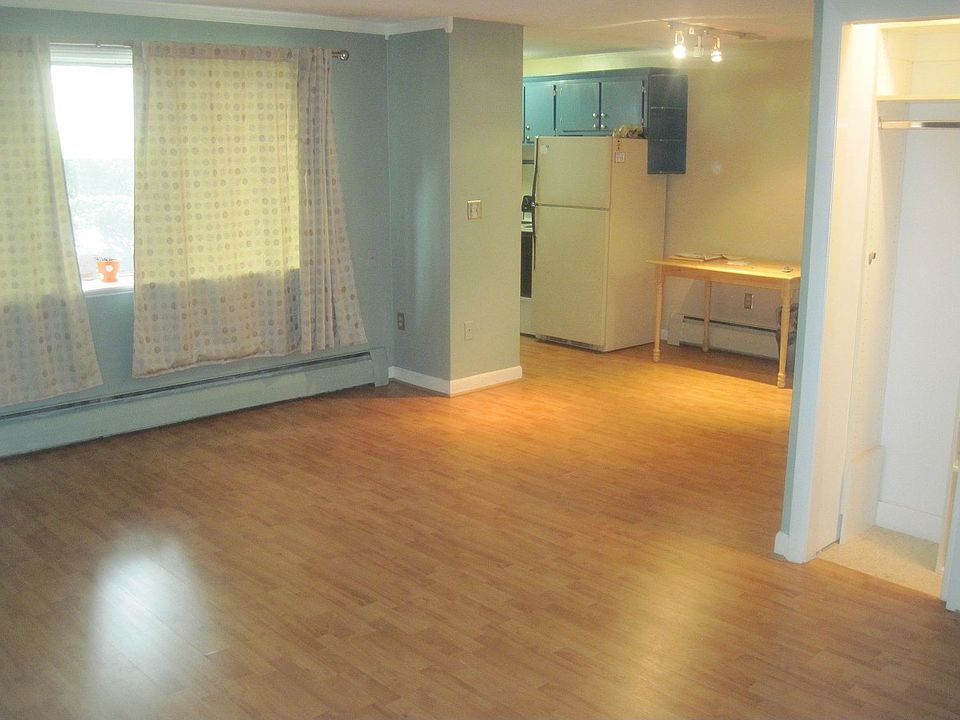 1st image of 220-230 Essex St #4