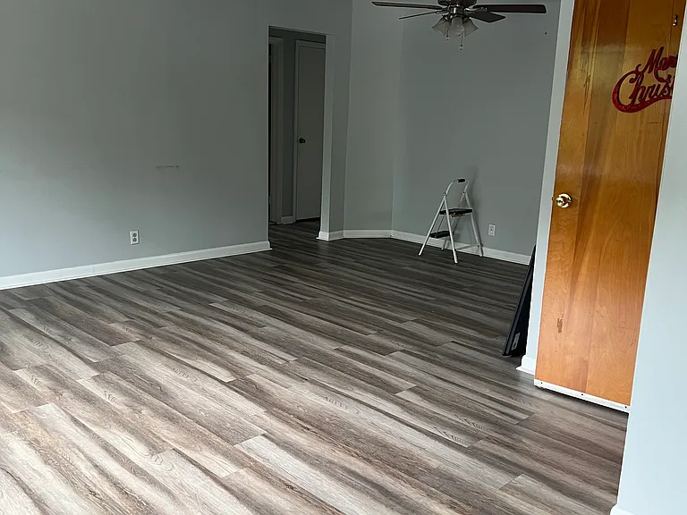 864 Rosemont Ave — Photo 10