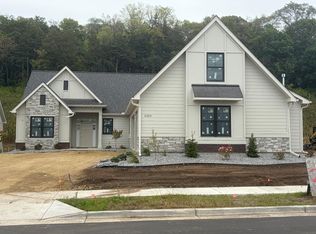2424 Simply Living Ln, Hudson, WI 54016