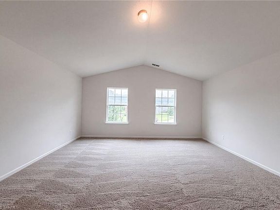 4th image of 4 Bay Willows Ct