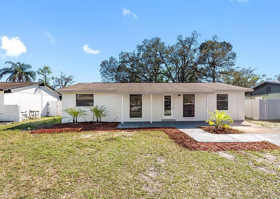 1st image of 6514 RUNNINGWOODS DRIVE
