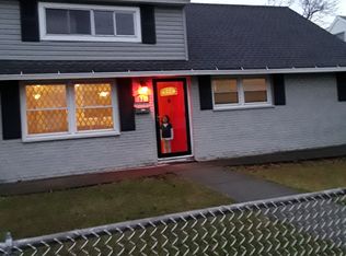 53 Arthur Ave, Carteret, NJ 07008