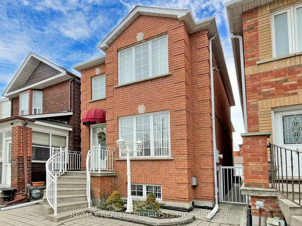 953 Dupont St, Toronto, ON M6H 1Z4