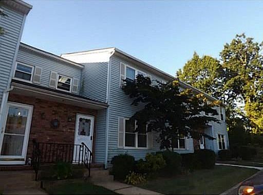 2nd image of 58 Dogwood Ct