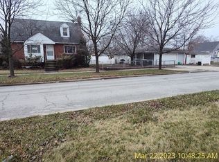 17502 Henry St, Lansing, IL 60438