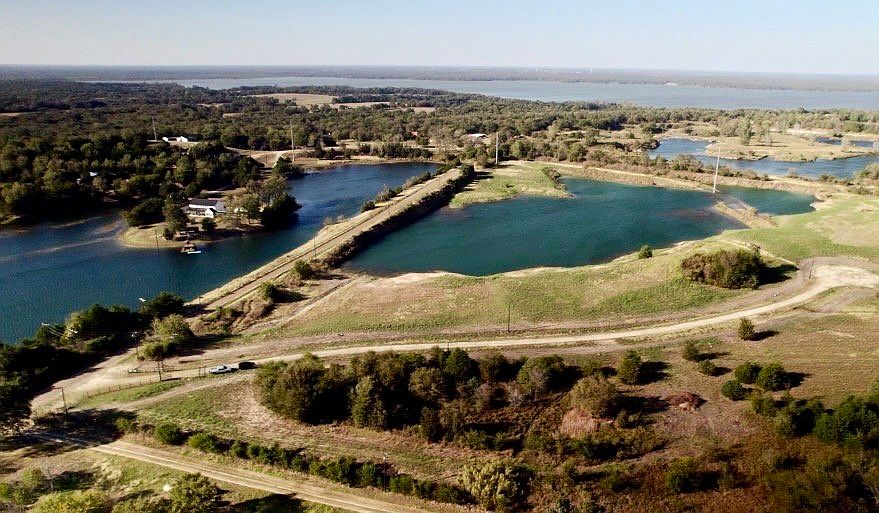 1st image of Quarry Ln