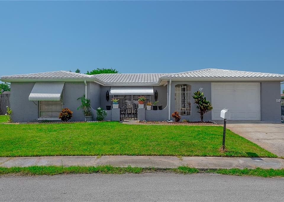 1st image of 2027 Norfolk Dr