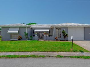 2027 Norfolk Dr, Holiday, FL 34691
