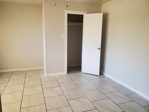 Bedroom #1