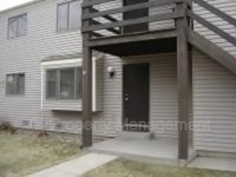Building Photo - 401 50th St S #10