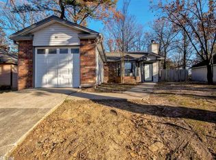 18 Oak Ridge Dr, Maumelle, AR 72113