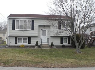 29 Hilda St, Cranston, RI 02920