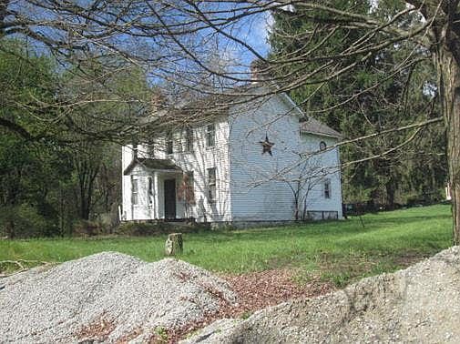 2nd image of 267 E Riverside Rd