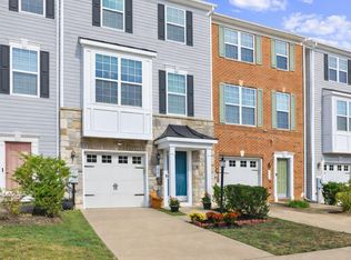 30 Arenas Ct, Capitol Heights, MD 20743