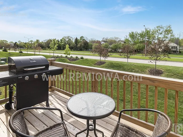 7902 Cottonwood Ln — Photo 16