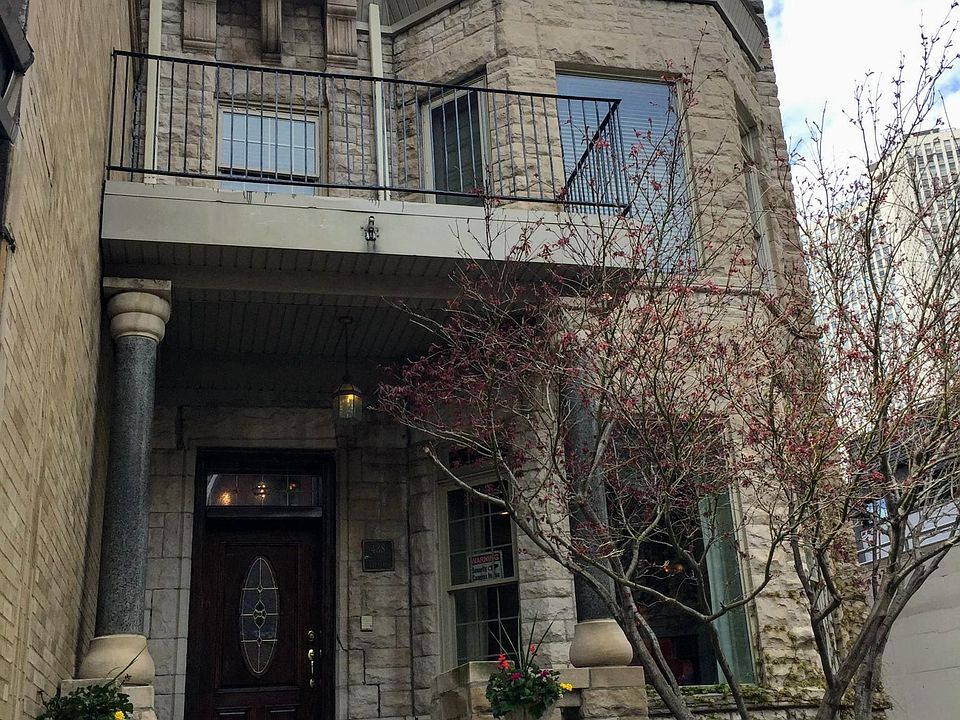 1st image of 438 W Saint James Pl