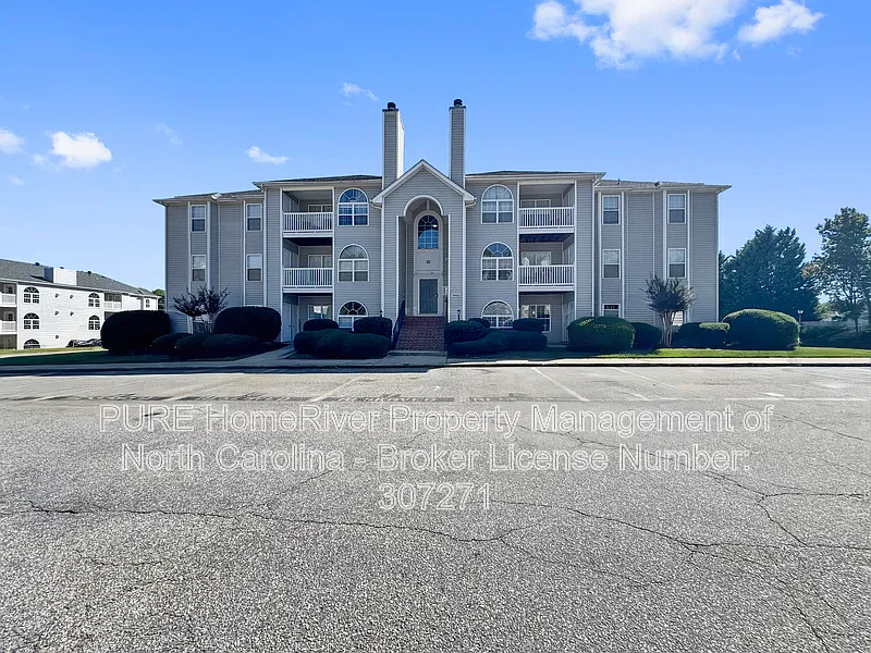 5000 Lawndale Dr #B