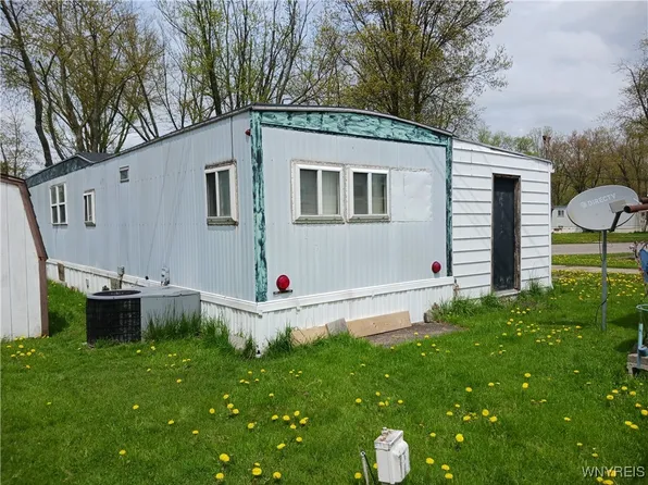 515 B St, Niagara Falls, NY 14304